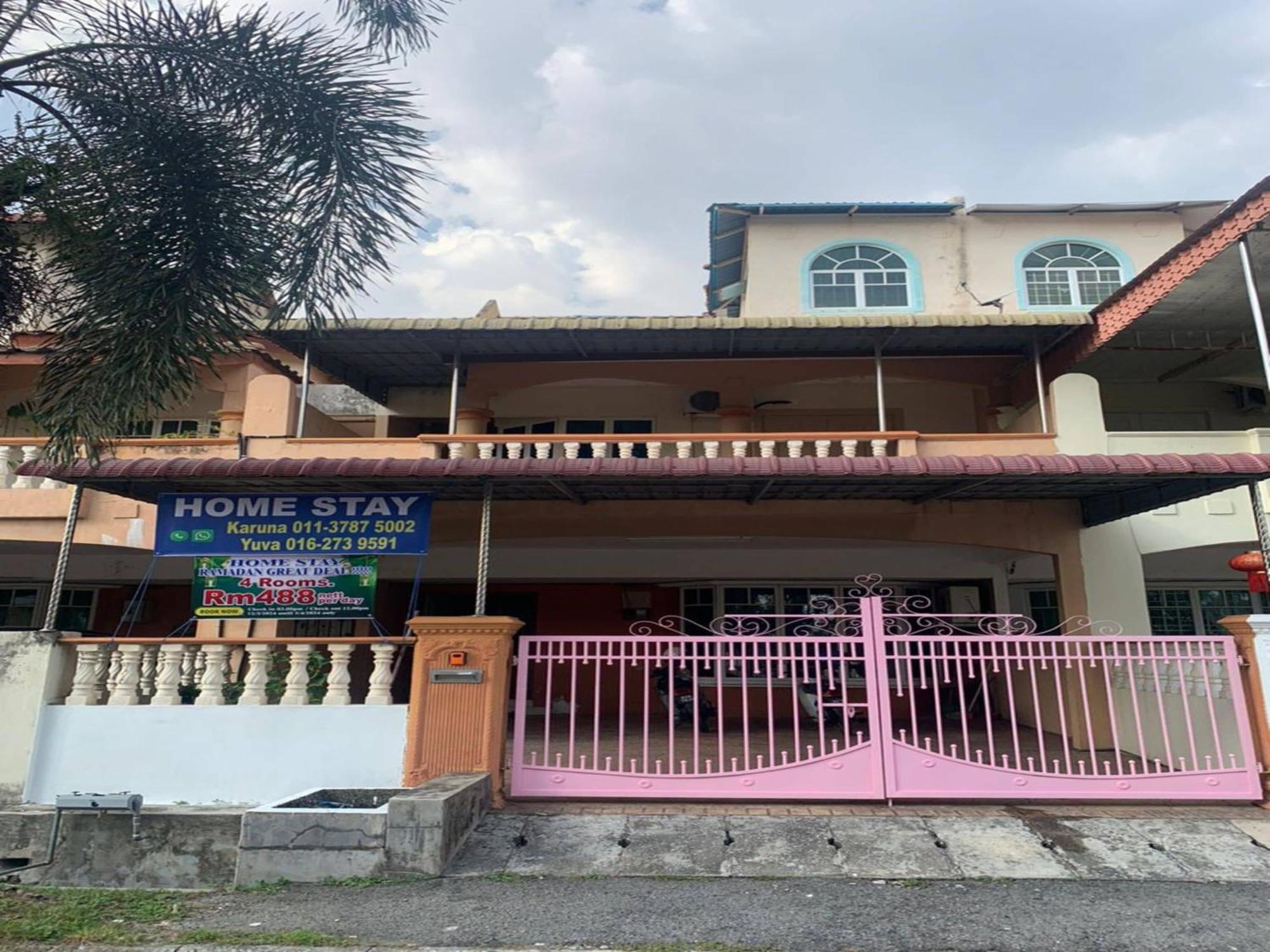 Hotel Oyo 90966 Family Botani Ipoh